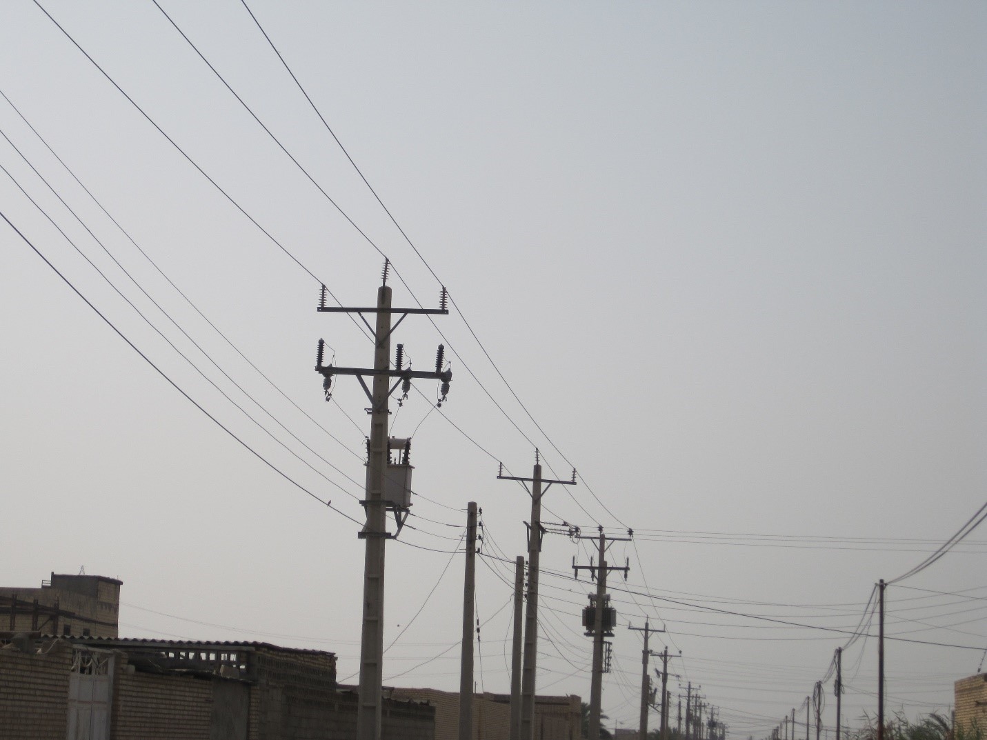 Reducing the losses of electricity distribution networks in Iran( Khuzestan province)